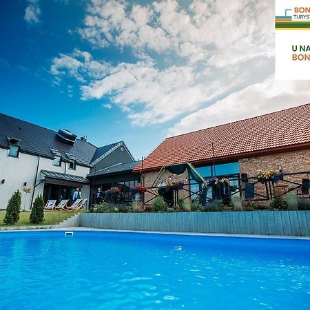 Готель Gosciniec Pajewo Екстер'єр фото